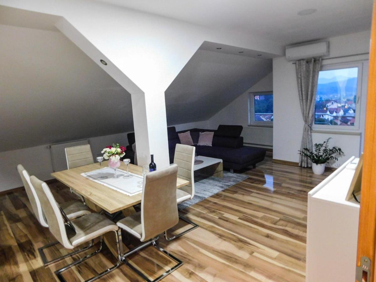 אוטוצאץ Apartman Lara מראה חיצוני תמונה
