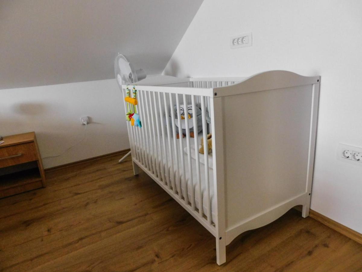 אוטוצאץ Apartman Lara מראה חיצוני תמונה